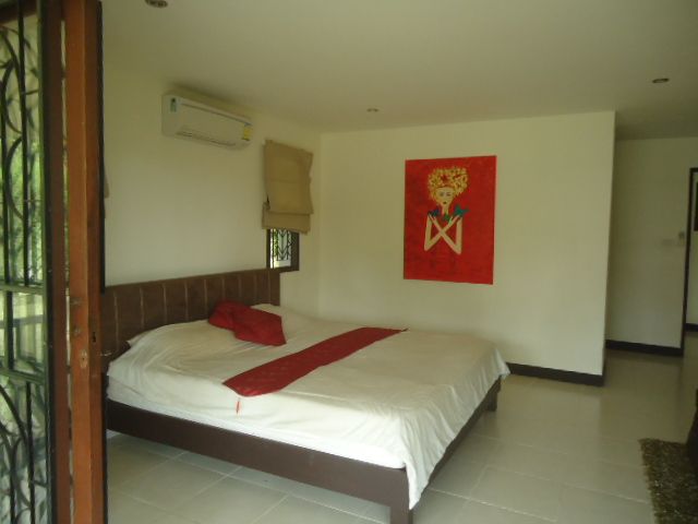 5 Bed Villa in Plai Laem